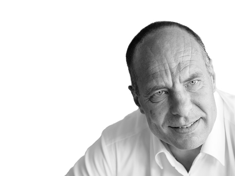 Alternative description of what's on this picture